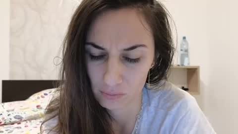 Snapshot of lizalish chatting on 02.12.25 Liza online show from 02.12.25