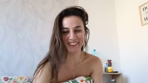 Snapshot of lizalish chatting on 02.22.25 Liza online show from 02.22.25