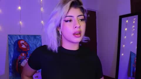 Snapshot of lizambarr chatting on 02.17.25 Lizeth online show from 02.17.25