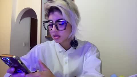 Snapshot of lizambarr chatting on 02.19.25 Lizeth online show from 02.19.25