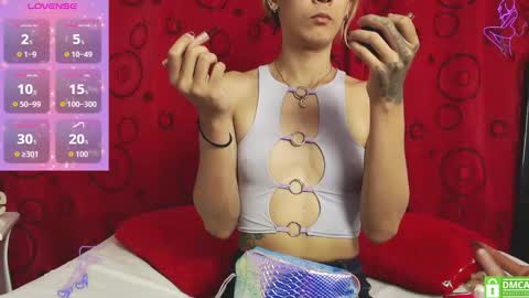Lizzz   online show from 10.27.25