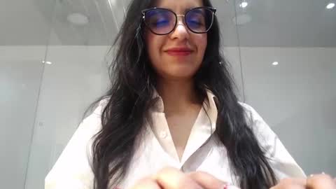 lizeth_white online show from 06.30.26