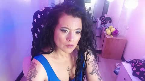 Snapshot of lizha_milf chatting on 03.07.25 Lizha  online show from 03.07.25