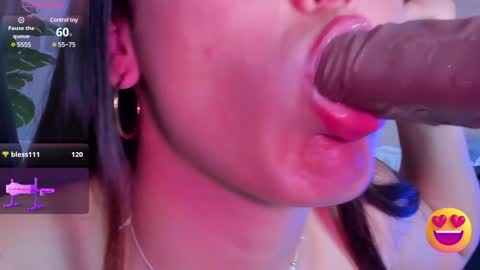 Snapshot of lizxy01 chatting on 02.03.25 Liz online show from 02.03.25