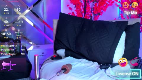 Snapshot of lizxy01 chatting on 02.22.25 Liz online show from 02.22.25