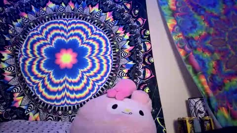 Lizz  online show from 02.11.25