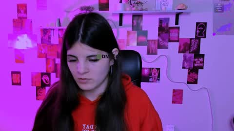 lizzie_boom online show from 04.02.26