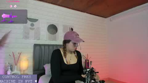  Lizzie  online show from 06.13.26