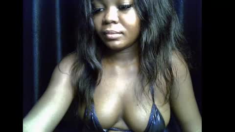 lizzy online show from 10.14.25