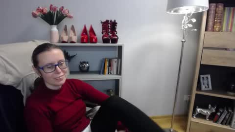 Lizzy online show from 12.16.25