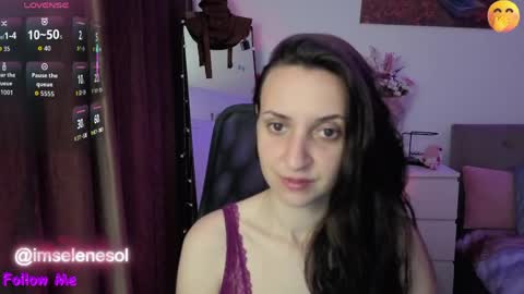 Snapshot of lizzypalmer chatting on 04.08.26 Lizzy Palmer online show from 04.08.26