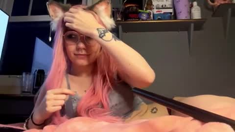 lizzybunny online show from 12.20.24