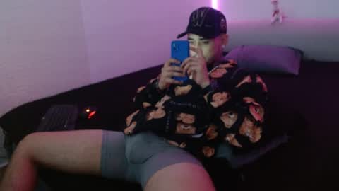 lliamm 2 online show from 01.22.25