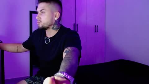 Snapshot of lliamm_2 chatting on 05.10.26 lliamm 2 online show from 05.10.26