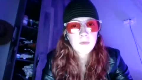 lobasolitariadelmundo online show from 03.25.26