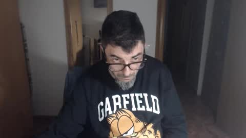 Snapshot of lobosolitario73 chatting on 10.29.25 lobosolitario73 online show from 10.29.25