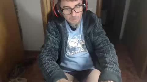 lobosolitario73 online show from 11.23.25