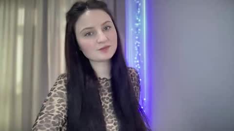 locaalis1 online show from 01.27.25