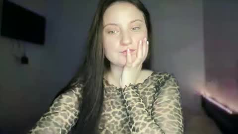 locaalis1 online show from 11.11.25