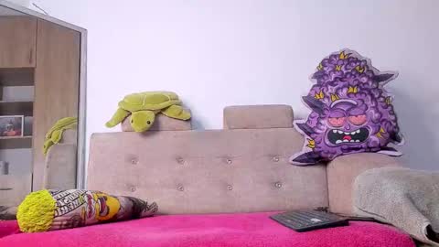 LOGAN DRAKE online show from 11.19.25