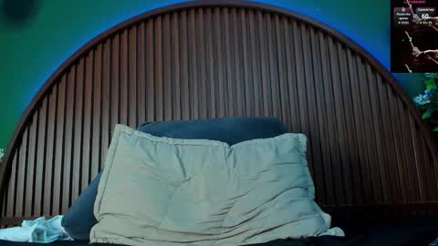 logan_griffin online show from 11.28.25