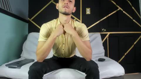 Logan Rogers online show from 10.07.25
