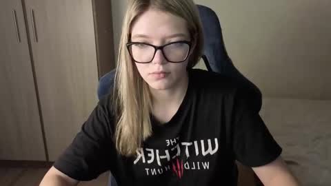 Logan and Katana online show from 12.05.25