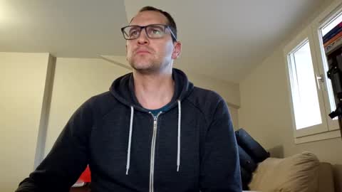 Snapshot of loic31_31 chatting on 03.08.25 loic31 online show from 03.08.25