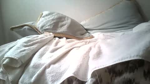 loisaida4u online show from 03.05.25