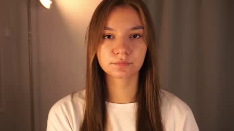 Elza online show from 10.18.25