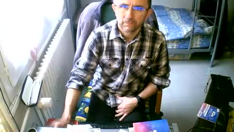 Snapshot of lokoum39 chatting on 12.03.24 lokoum39 online show from 12.03.24