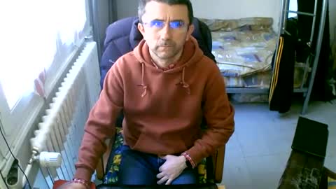 Snapshot of lokoum39 chatting on 03.04.25 lokoum39 online show from 03.04.25