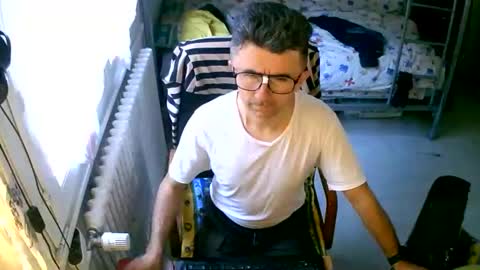 Snapshot of lokoum39 chatting on 11.08.25 lokoum39 online show from 11.08.25