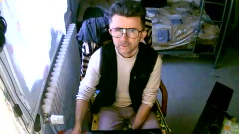 Snapshot of lokoum39 chatting on 11.17.25 lokoum39 online show from 11.17.25