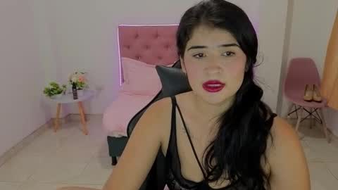 Snapshot of lola___bdsm chatting on 02.14.26 barbara online show from 02.14.26