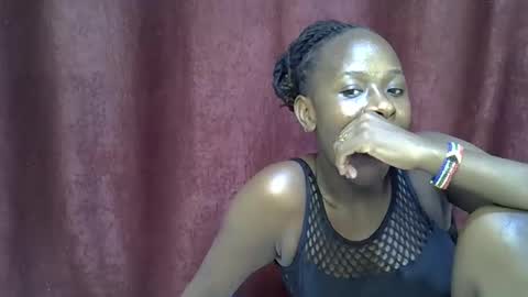 Snapshot of lola_beib chatting on 05.02.26 lola_beib online show from 05.02.26