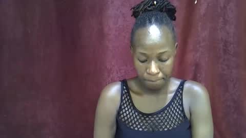 Snapshot of lola_beib chatting on 05.29.26 lola_beib online show from 05.29.26