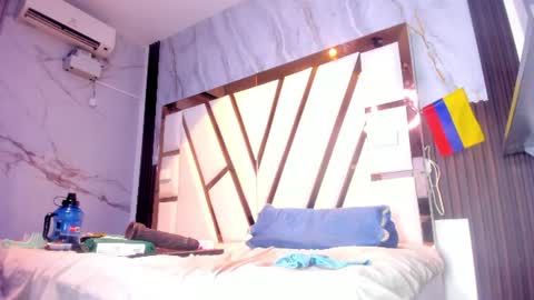 Snapshot of lola_hornei chatting on 07.30.26 Lola online show from 07.30.26