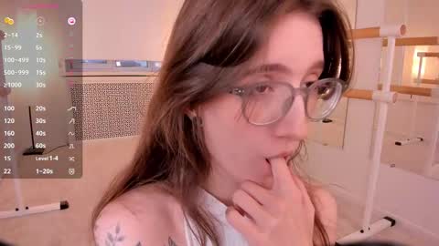 Lola online show from 10.11.25