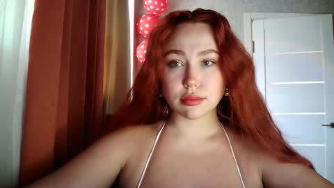 LolaaMint  online show from 02.17.26