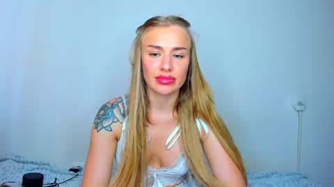 Snapshot of lolabani675452 chatting on 06.13.26 lolabani675452 online show from 06.13.26