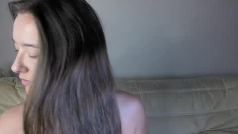 Snapshot of loladom chatting on 05.29.26 Frt Pr1ncess online show from 05.29.26