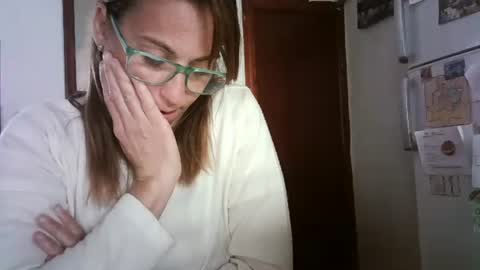 Snapshot of lolahueso chatting on 02.12.25 LOLA HUESO y ERIC online show from 02.12.25