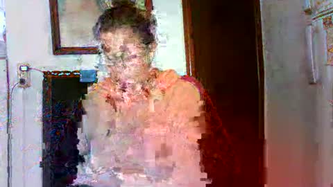 Snapshot of lolahueso chatting on 02.14.25 LOLA HUESO y ERIC online show from 02.14.25
