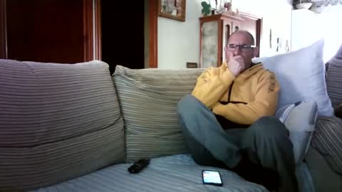 Snapshot of lolahueso chatting on 02.16.25 LOLA HUESO y ERIC online show from 02.16.25