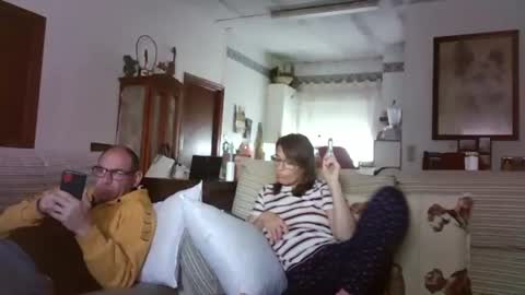 Snapshot of lolahueso chatting on 02.20.25 LOLA HUESO y ERIC online show from 02.20.25