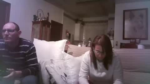 Snapshot of lolahueso chatting on 02.20.25 LOLA HUESO y ERIC online show from 02.20.25