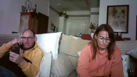 Snapshot of lolahueso chatting on 02.23.25 LOLA HUESO y ERIC online show from 02.23.25