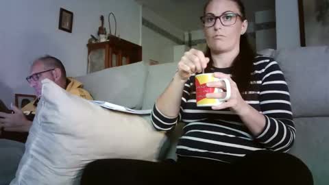 Snapshot of lolahueso chatting on 05.15.26 LOLA HUESO y ERIC online show from 05.15.26