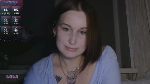 Snapshot of lolalibellule chatting on 11.05.25 Lola online show from 11.05.25